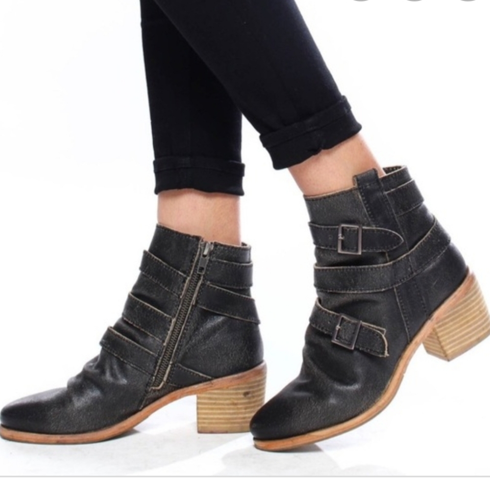 Anthropoligie Kelsi Dagger Brooklyn Booties (KDB)